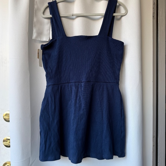 Victoria’s Secret PI Ribbed Square Neck Active Dress | Built-In Shorts | Siz - Picture 3 of 14